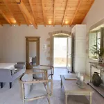 Akrolithi Boutique Hotel&suites 3*
