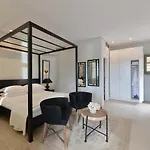 ホテル Akrolithi Boutique & 3*