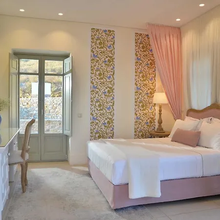 Akrolithi Boutique & Hotel Oitilon