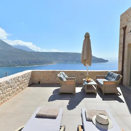 Hotell Akrolithi Boutique & 3*