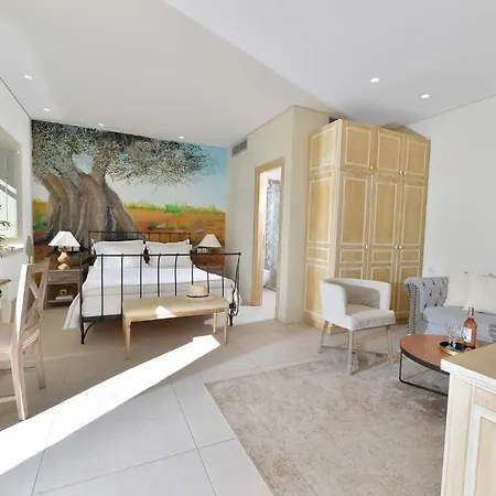 Hotel Akrolithi Boutique & 3*