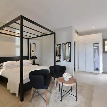 Otel Akrolithi Boutique & 3*