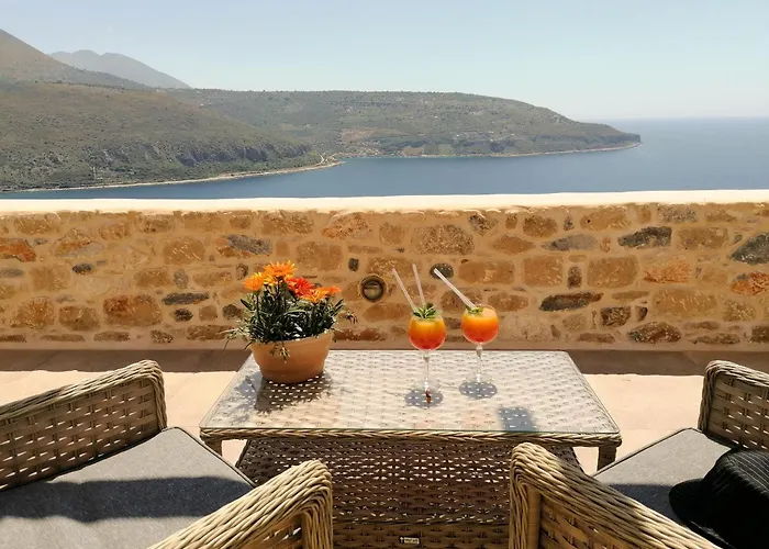 Hotel Akrolithi Boutique & 3*