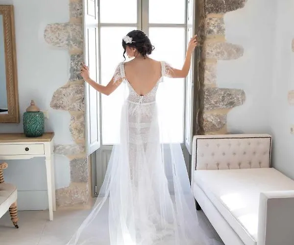 Akrolithi Boutique & 3* Oítilon