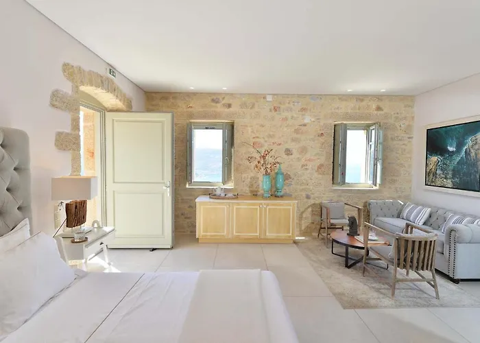 Hotel Akrolithi Boutique & Oítilon