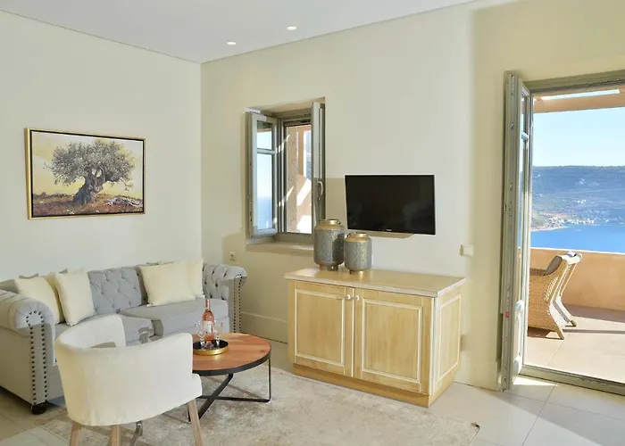 Akrolithi Boutique Hotel&suites