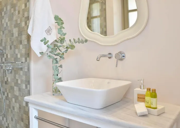 Akrolithi Boutique & Hotel 3*