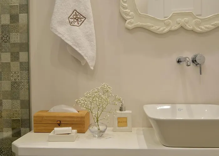 Akrolithi Boutique & 3* Oítilon