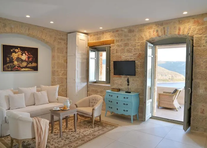 Hotel Akrolithi Boutique Hotel&suites Oitylo