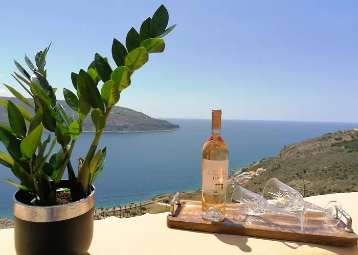 Hotel Akrolithi Boutique & 3*